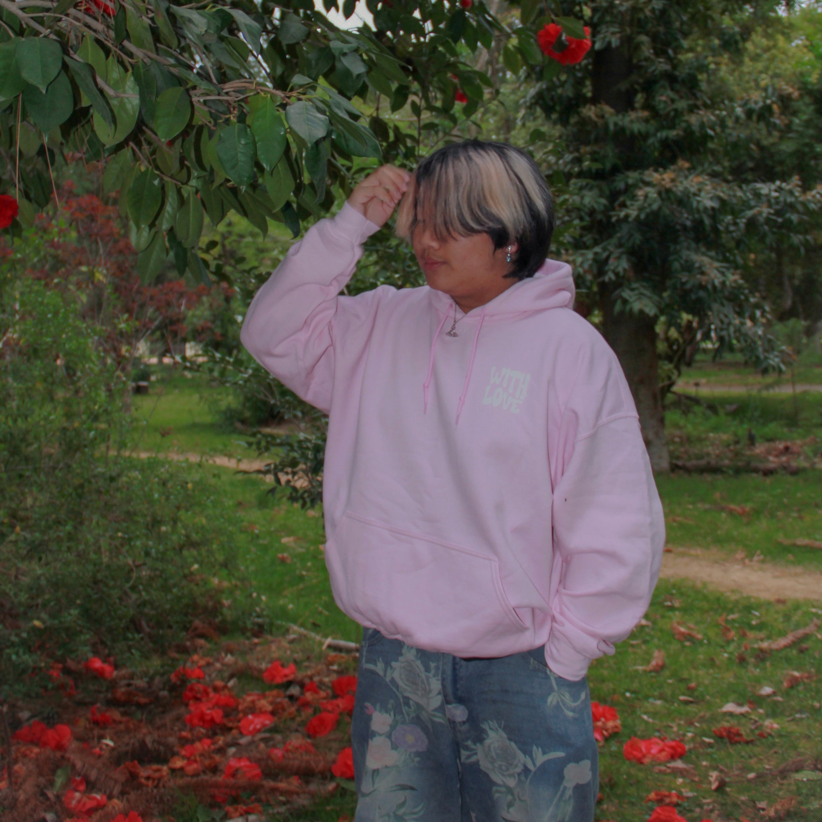 Hlub & Bloom Hoodie (Pink)